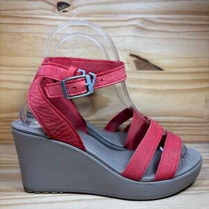 Crocs Sandals Women's 7 Leigh II Open Toe Wedge Strappy Slingback Pink/Orange